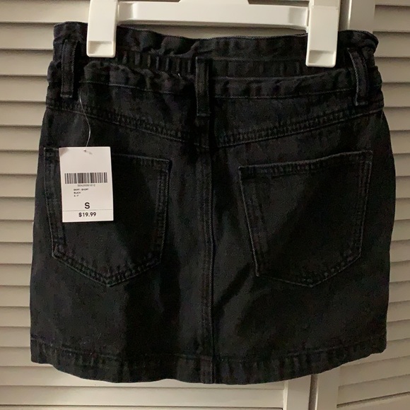 Black denim jeans pleaded high waisted skirt - Picture 2 of 3